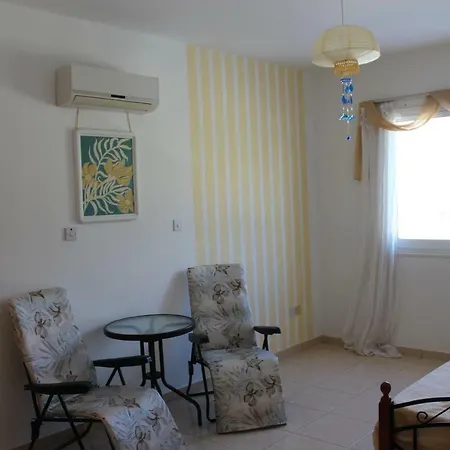 Paradise Apartment